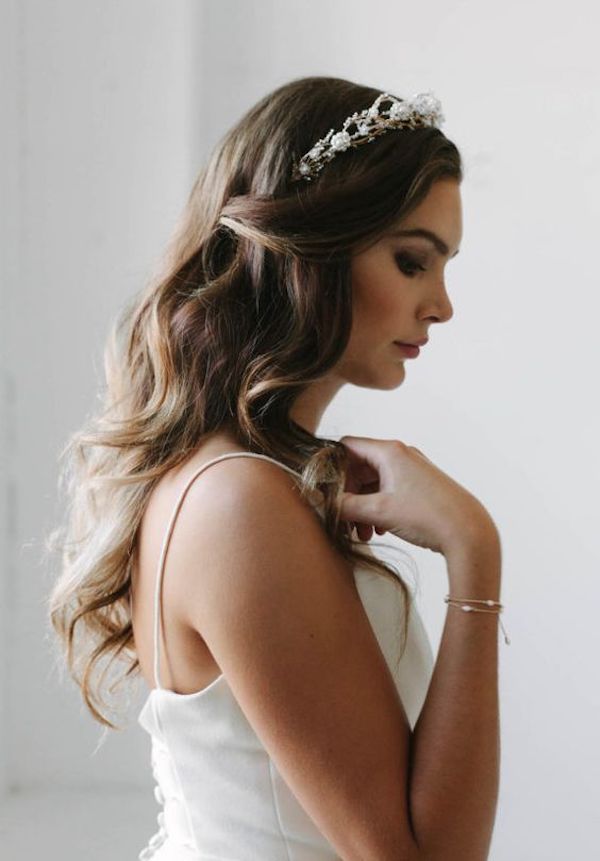 Tousled loose curls wedding hairstyles for veils 4