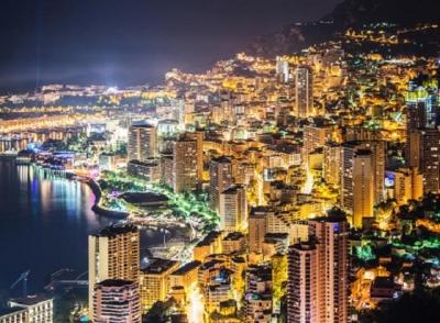 ကမ္ဘာပေါ်မှာ ဒုတိယအသေးဆုံးနိုင်ငံတစ်နိုင်ငံဖြစ်ပြီး အချမ်းသာဆုံးနိုင်ငံတွေထဲကတစ်ခုဖြစ်တဲ့ Monaco မှာ Prewedding ရိုက်မယ်ဆို...